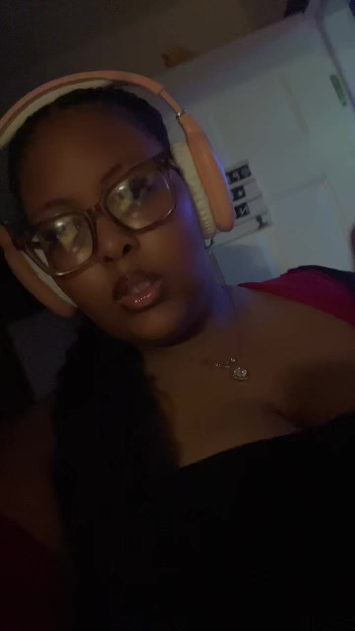 @Kiss&euro;st0_niyah