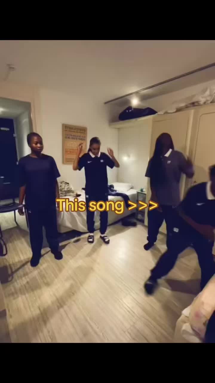 @๐๐๐๐ง๐ท