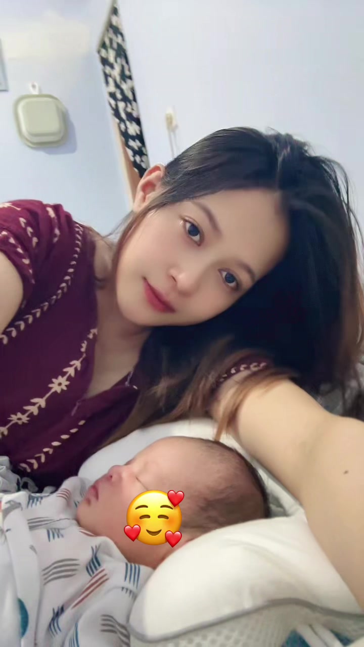 @Dexmiea🧋📌