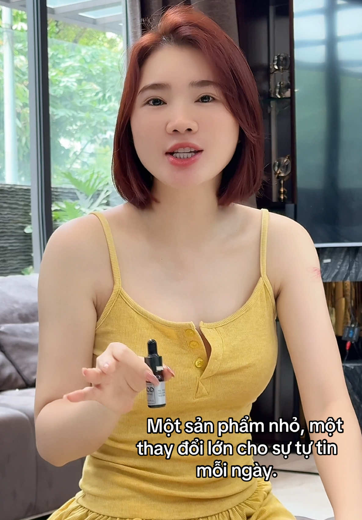 @Ho&agrave;ng Phi Huyền
