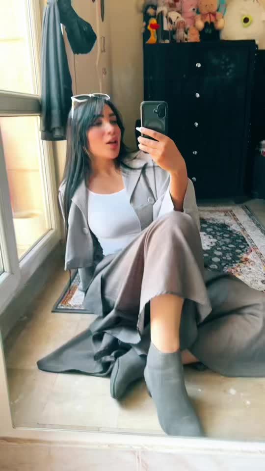 @ferial_nik