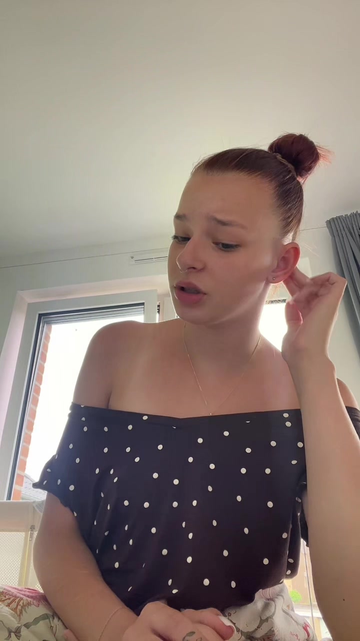@👑♗ вⒺˡĻᵃ 👣🐻