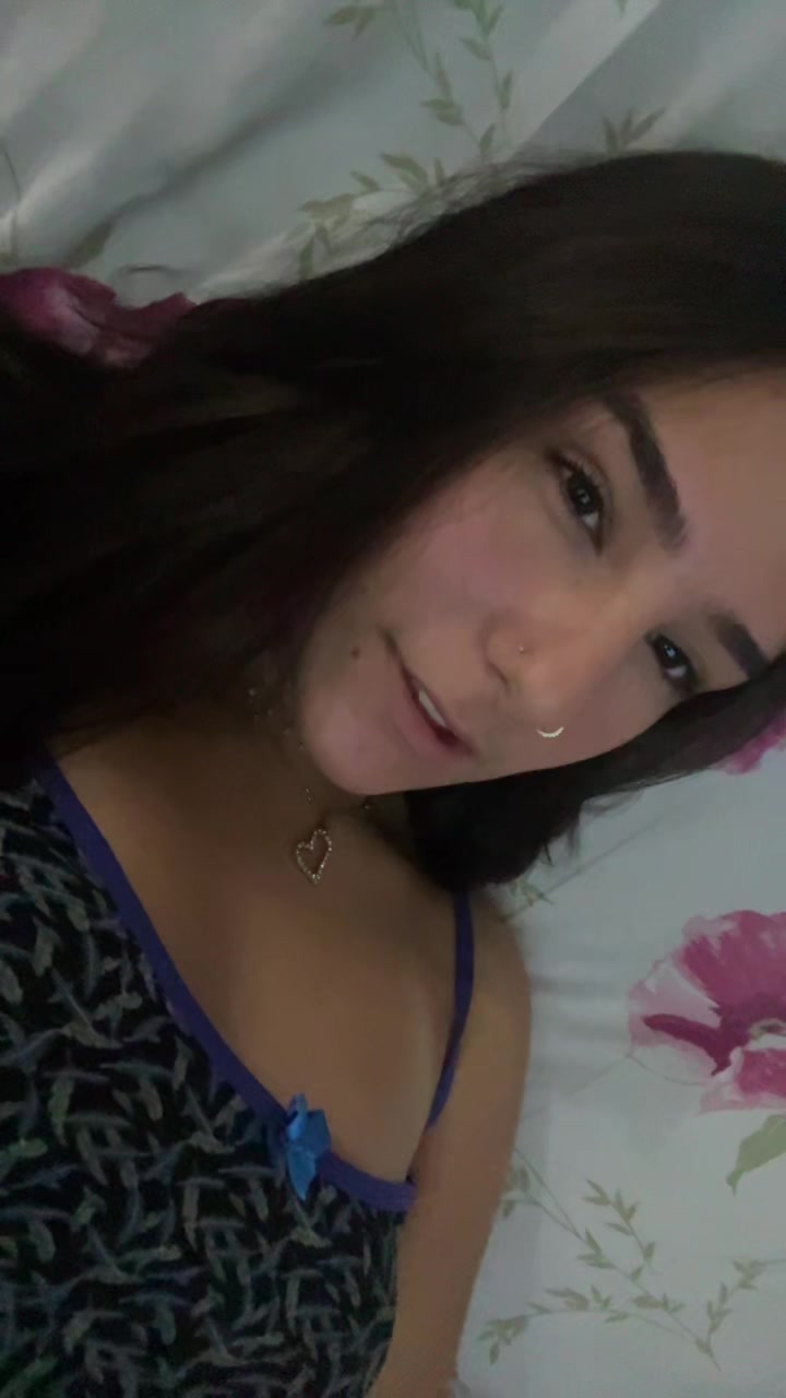 @larissa