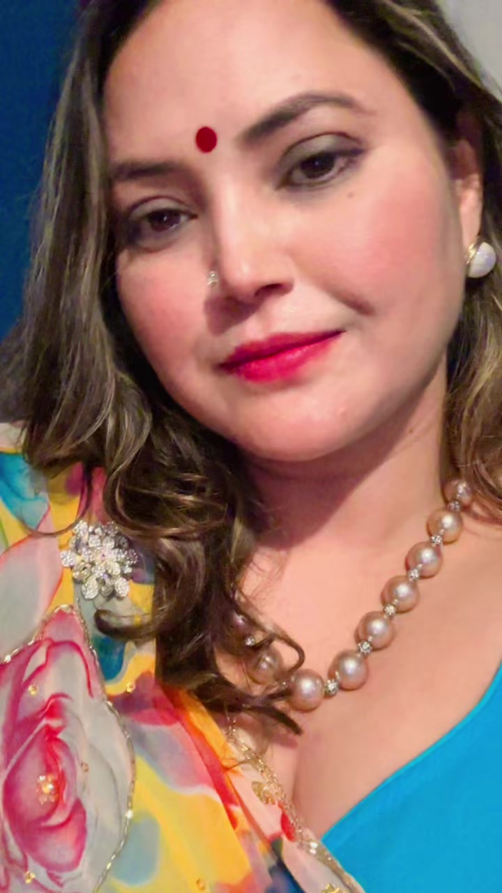 @Mallika karki (singer)
