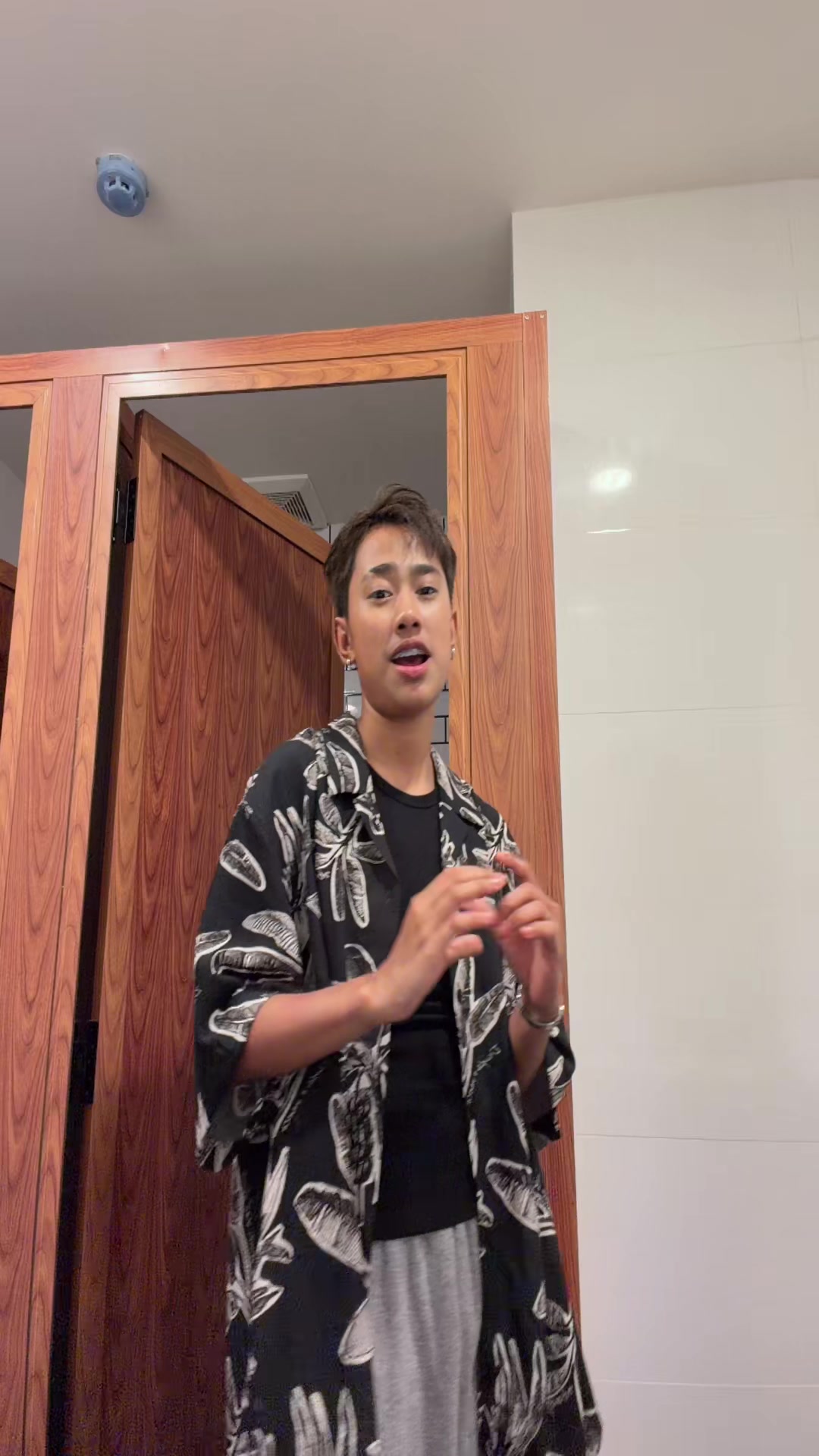 @&rdquo;แพรวดีเอ็ม&ldquo;
