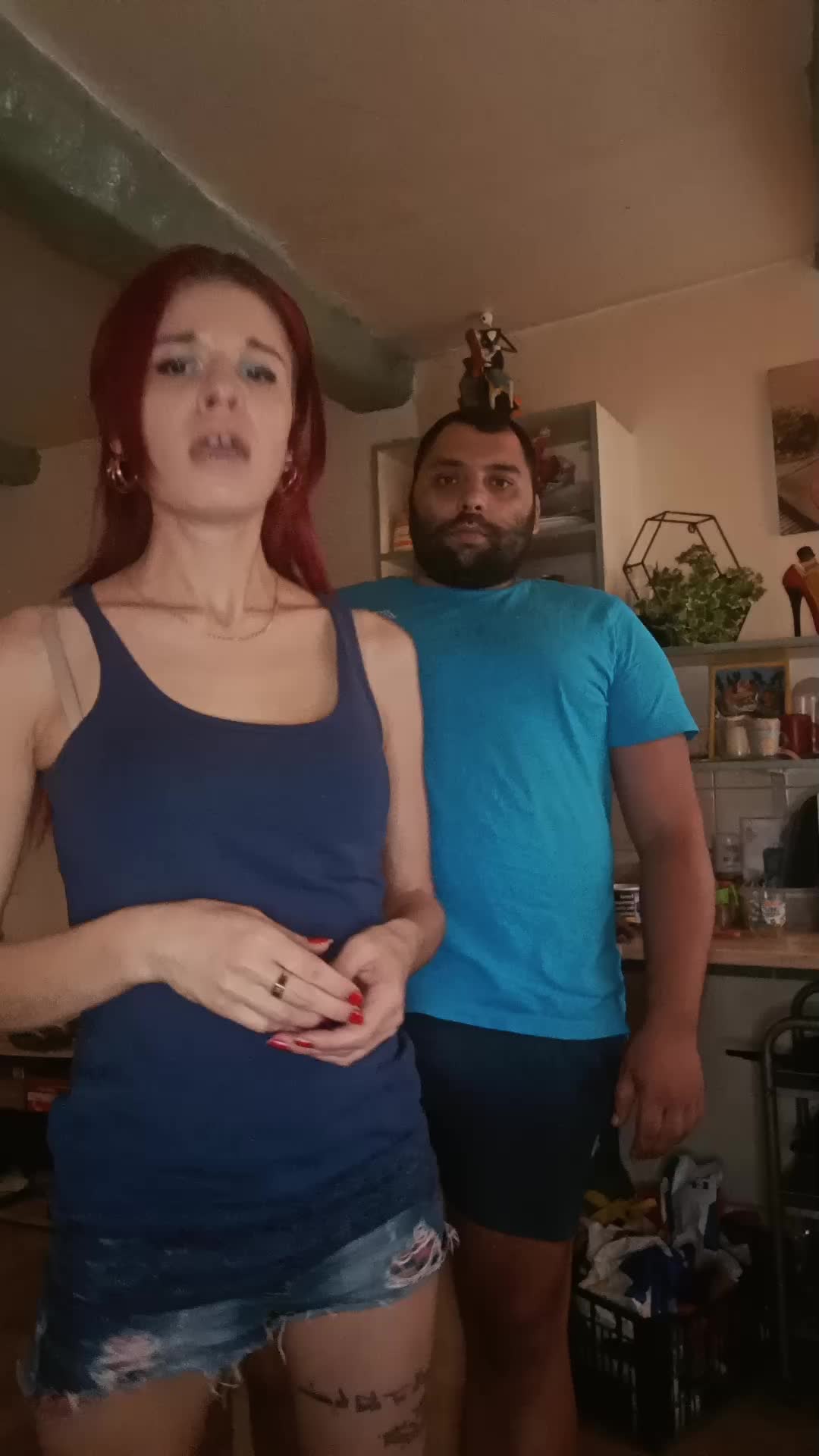 @Bee