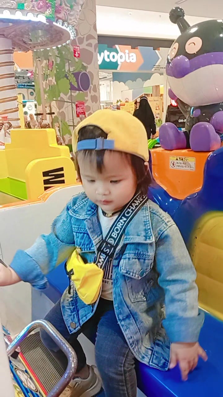 @YOYOလေးရဲ့ မေမေ 😍😍😍