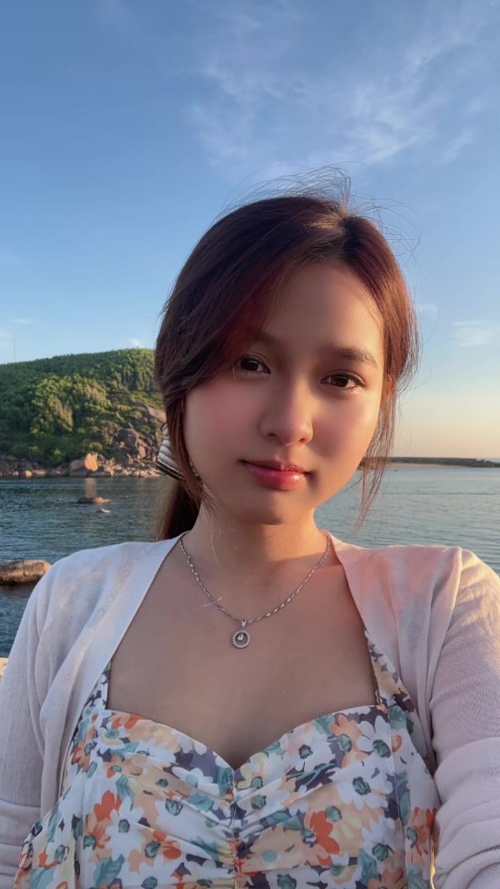 @Hồng Nhung