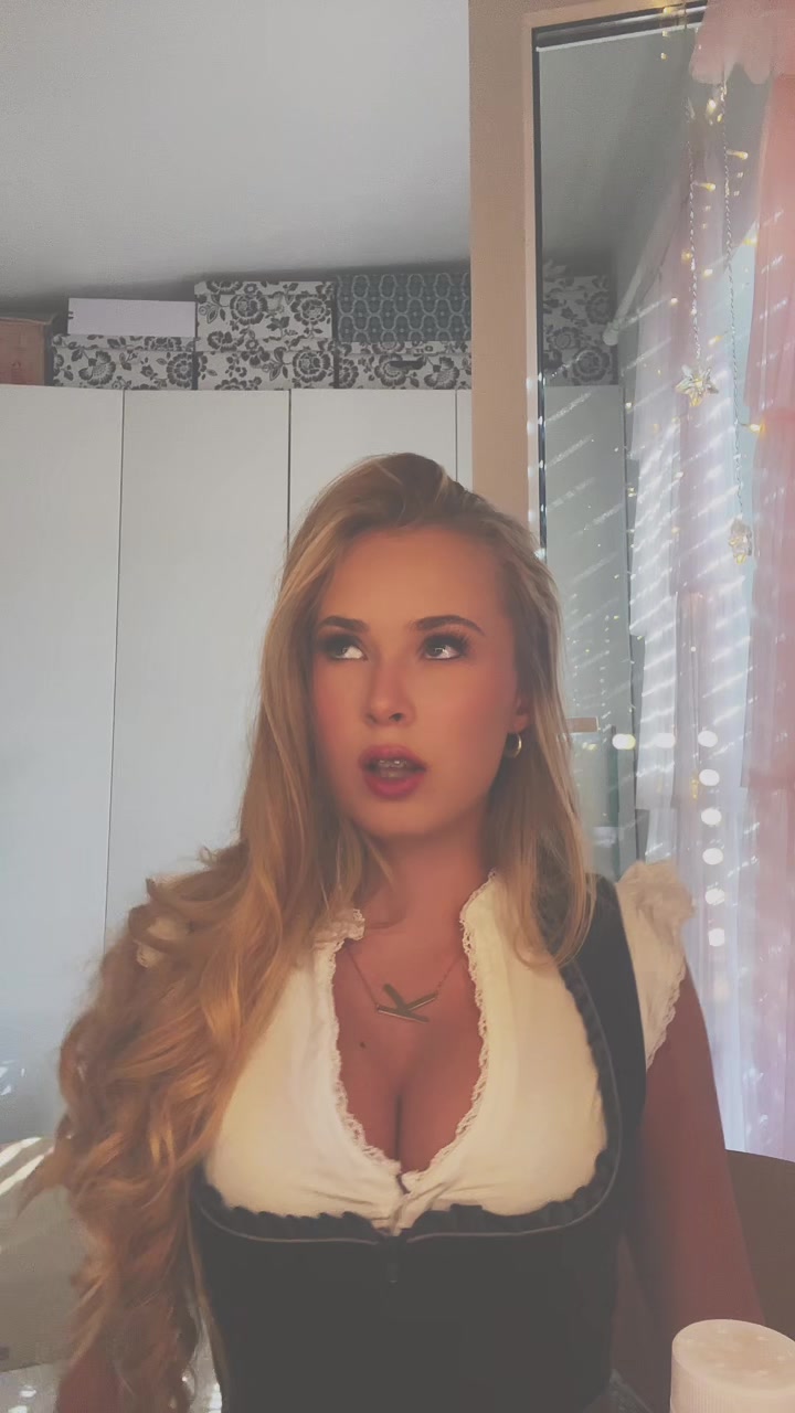 @Klara🌟