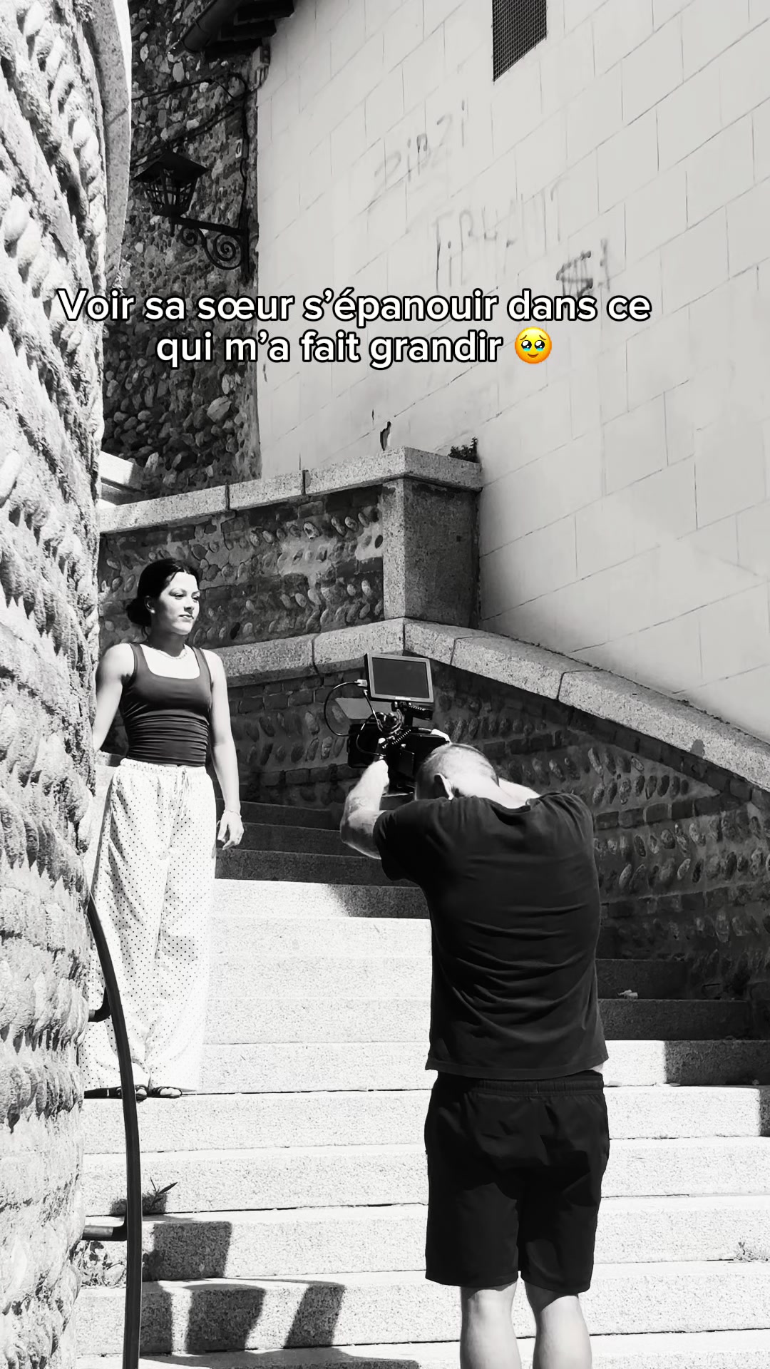 @loaelia