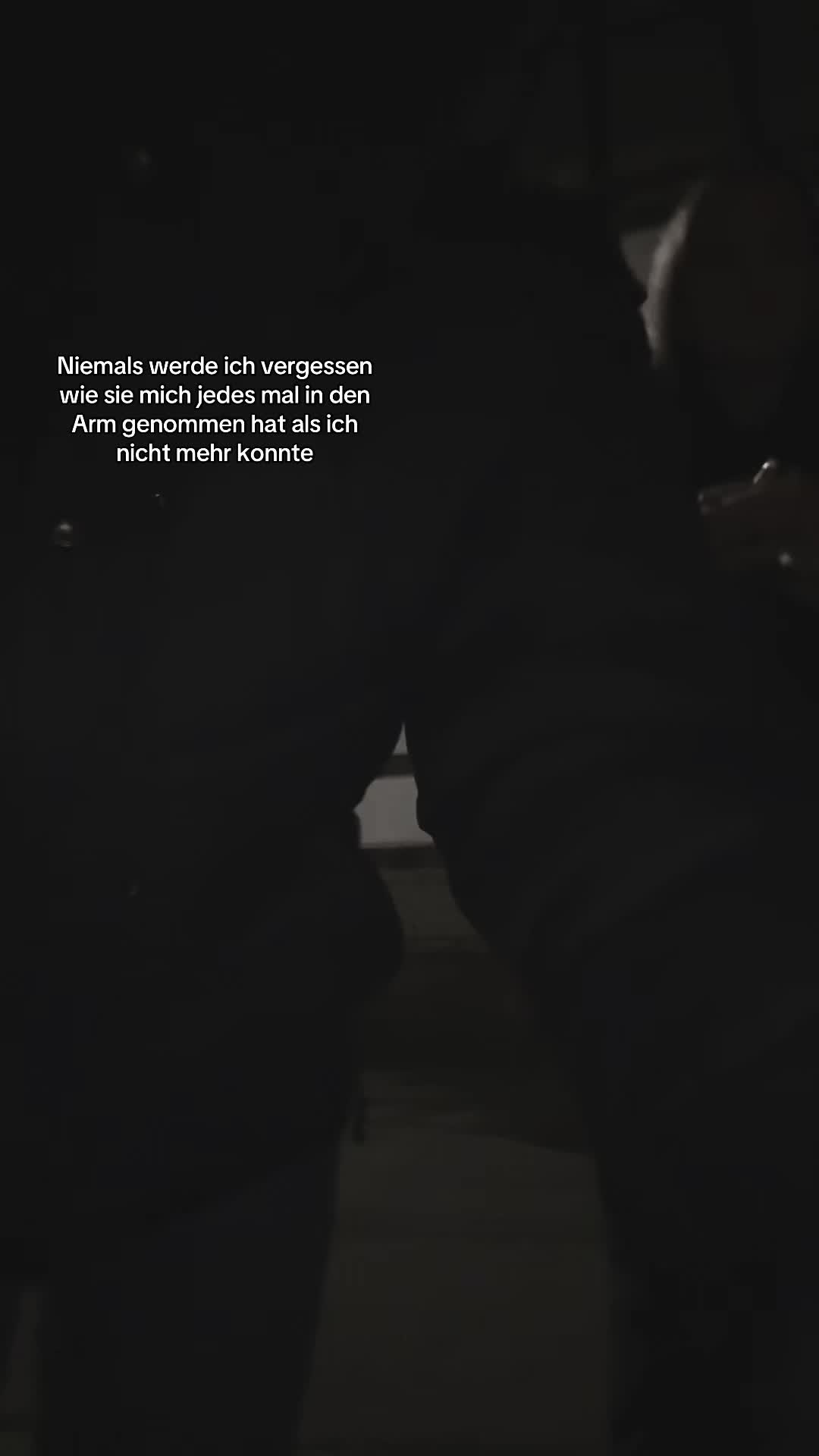 @ᴹⁱᵃ