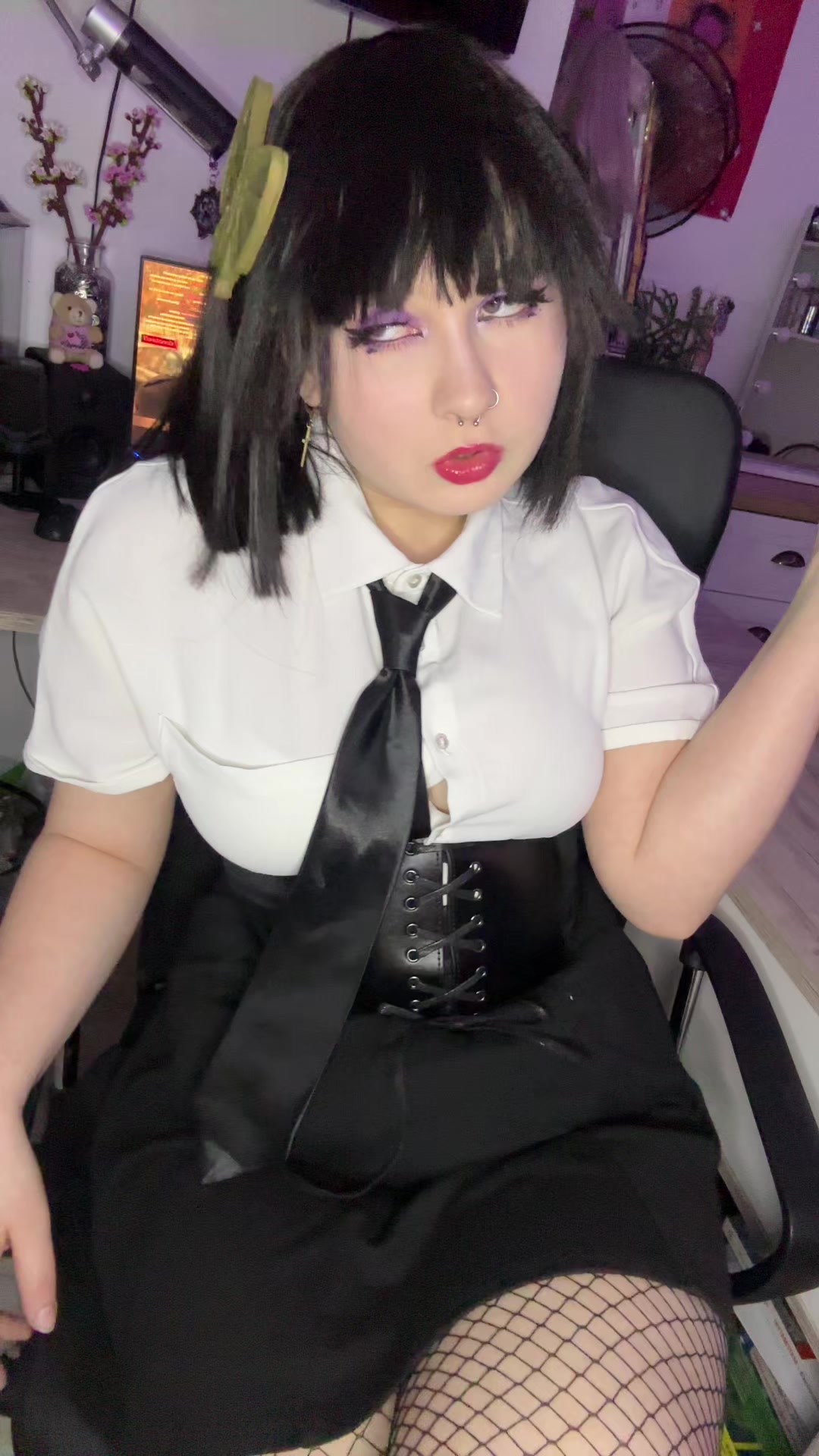 @Carmen<𝟥