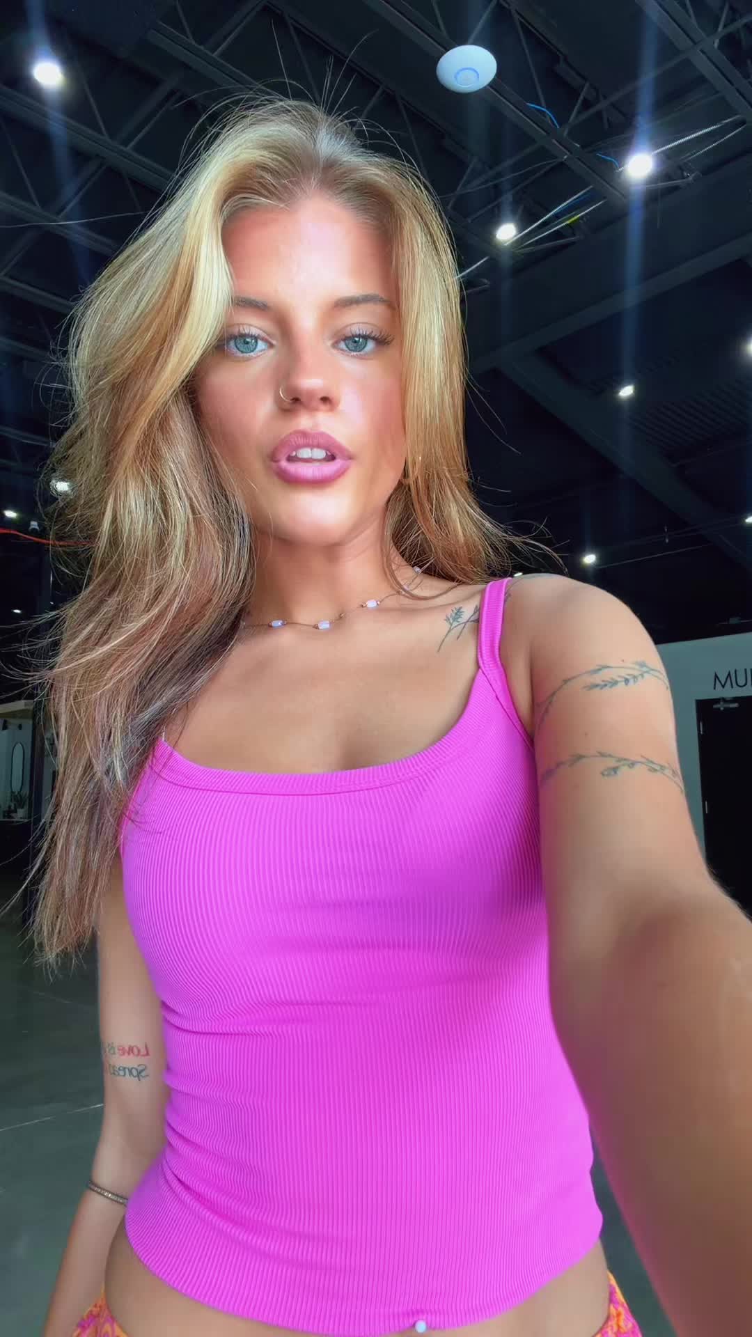 @mk