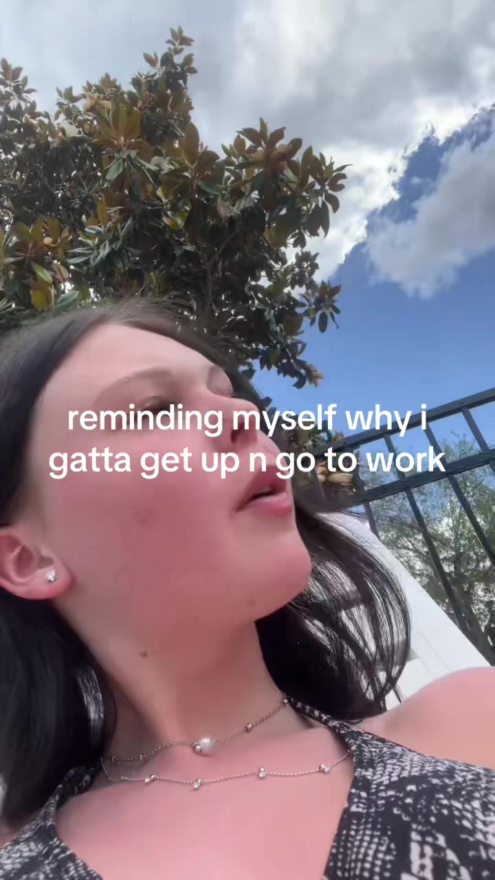 @𝖑𝖚𝖈𝖐𝖎𝖎