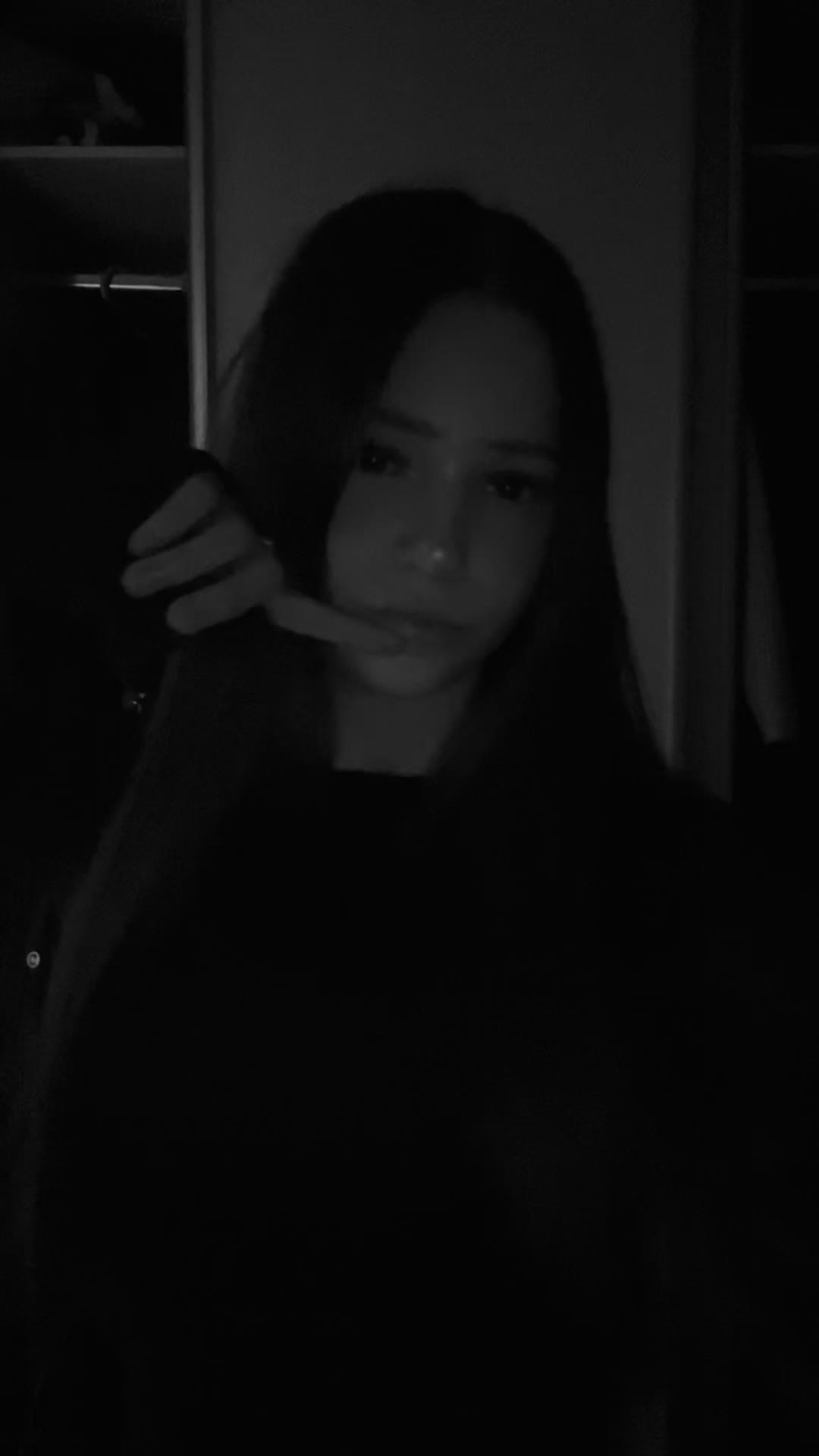 @nikasx🪽