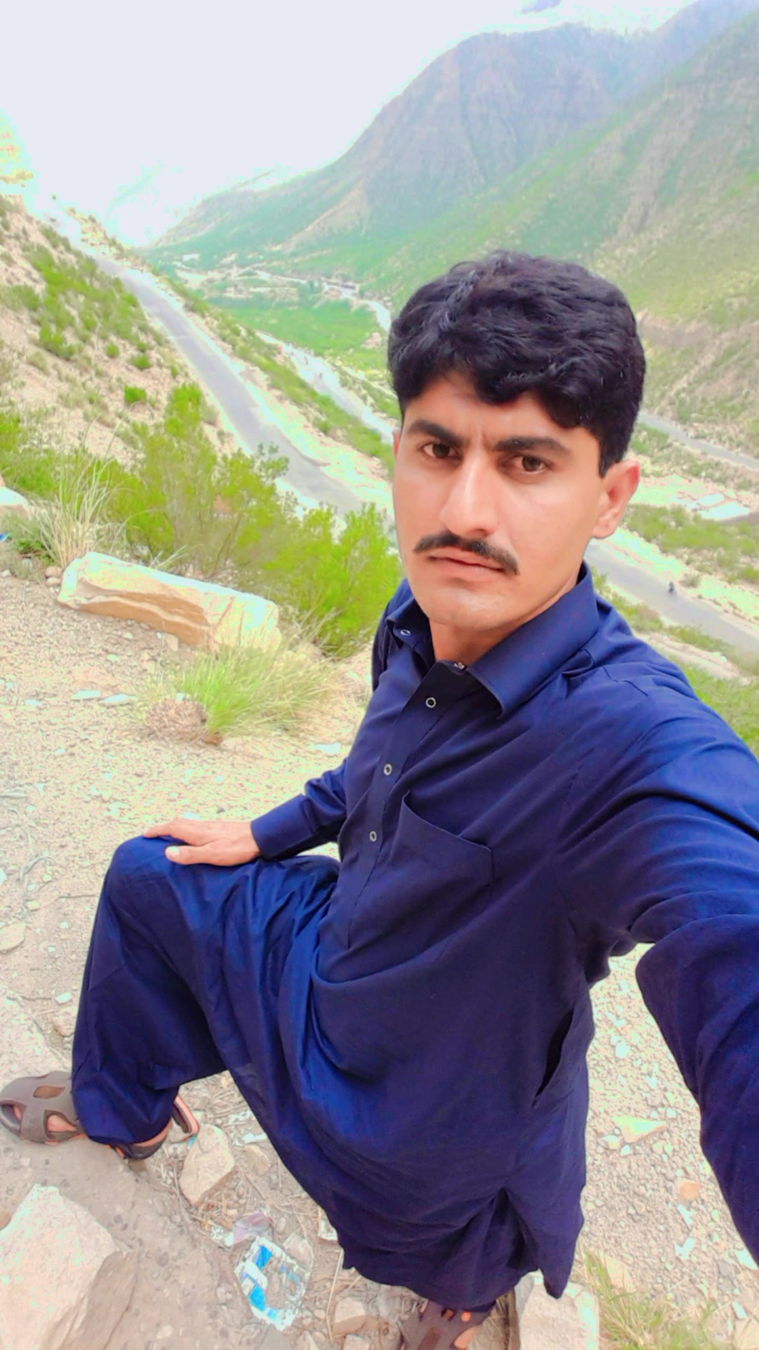 @ÅخHTåR KHåÑ