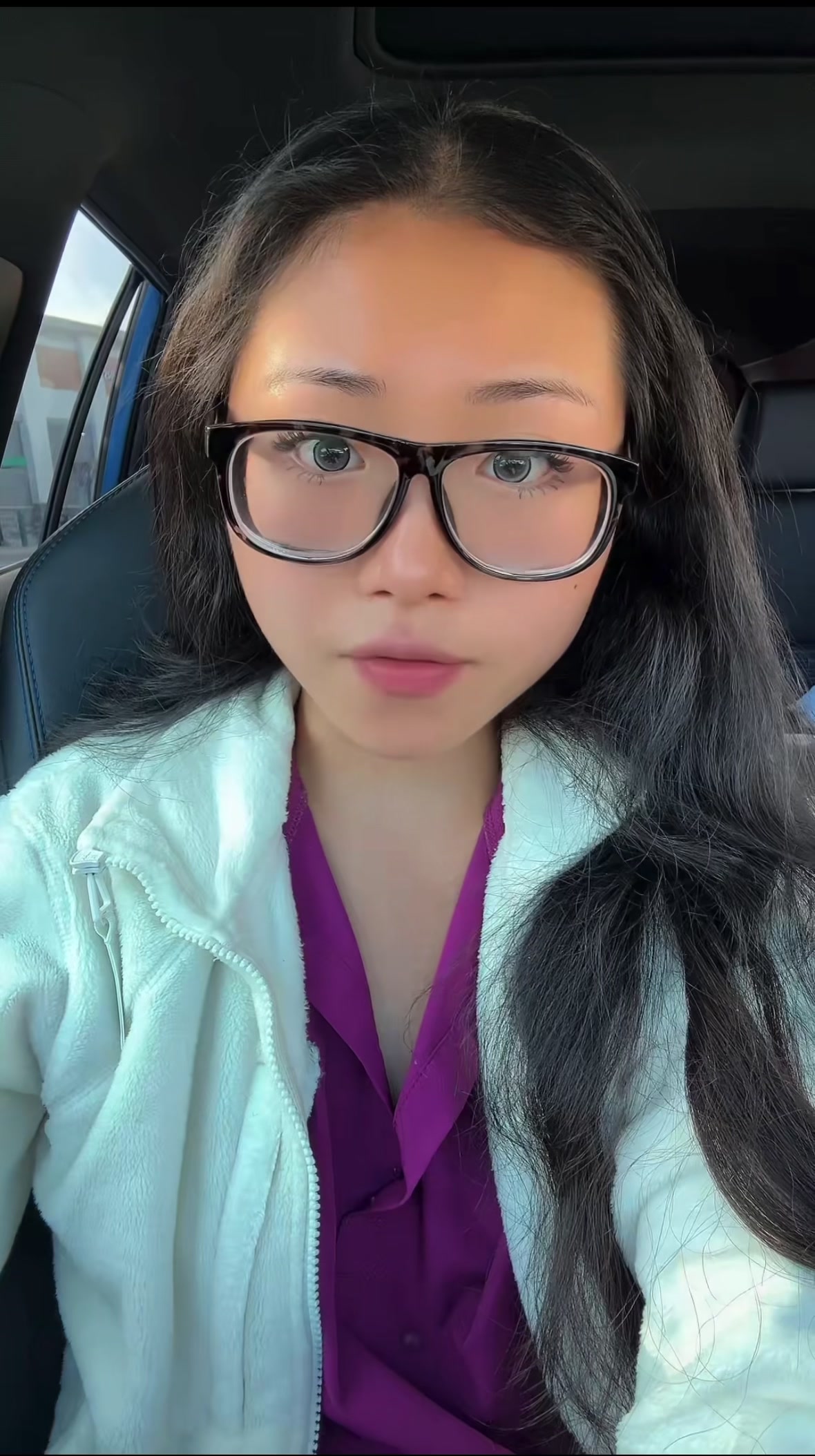 @Nini🇨🇳