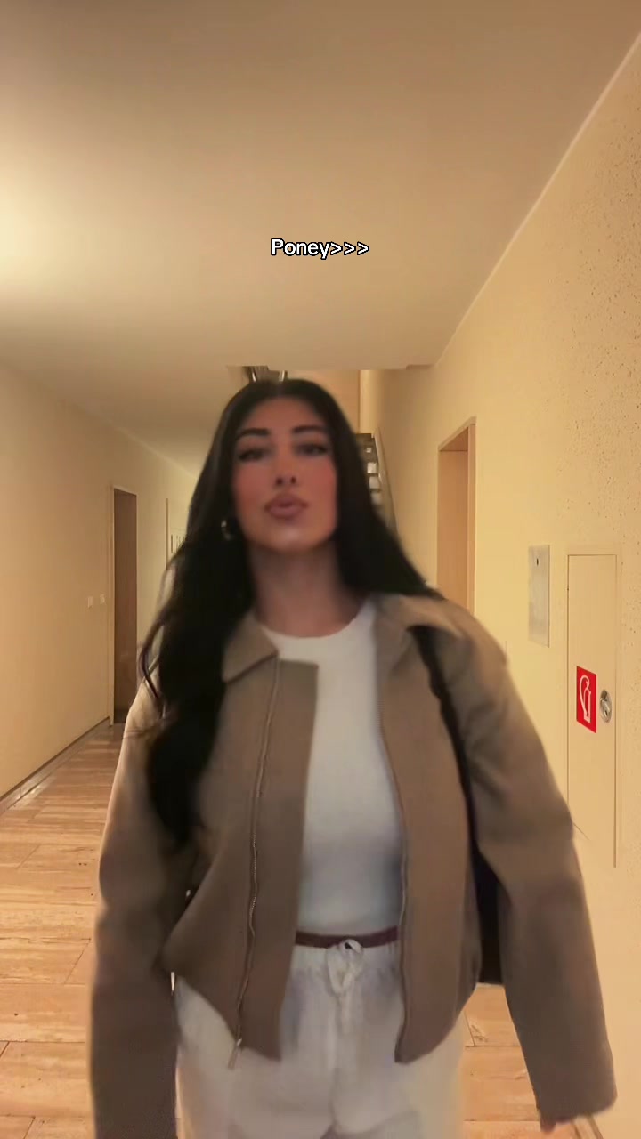@AZ