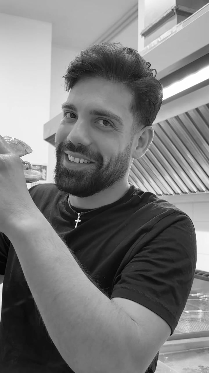 @Tagliaeschiaccia
