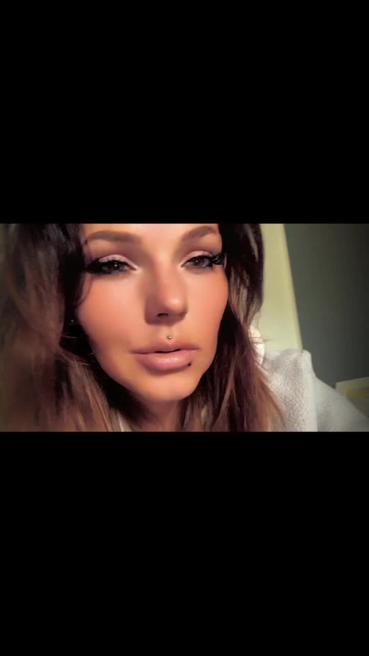 @_1996_Girl 🖤