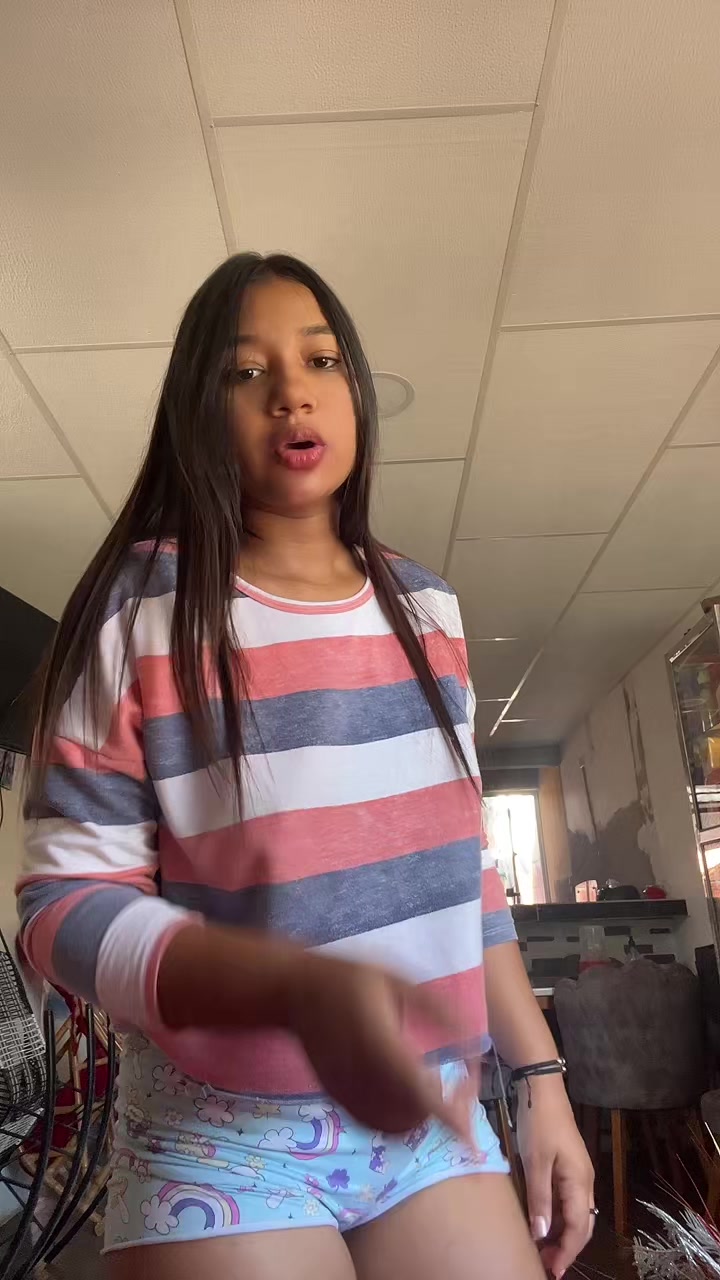 @🦋.