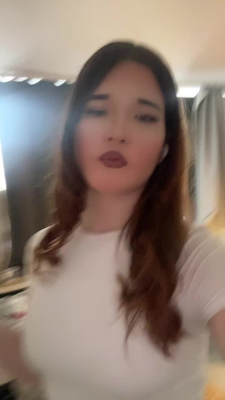 @𝒞💕