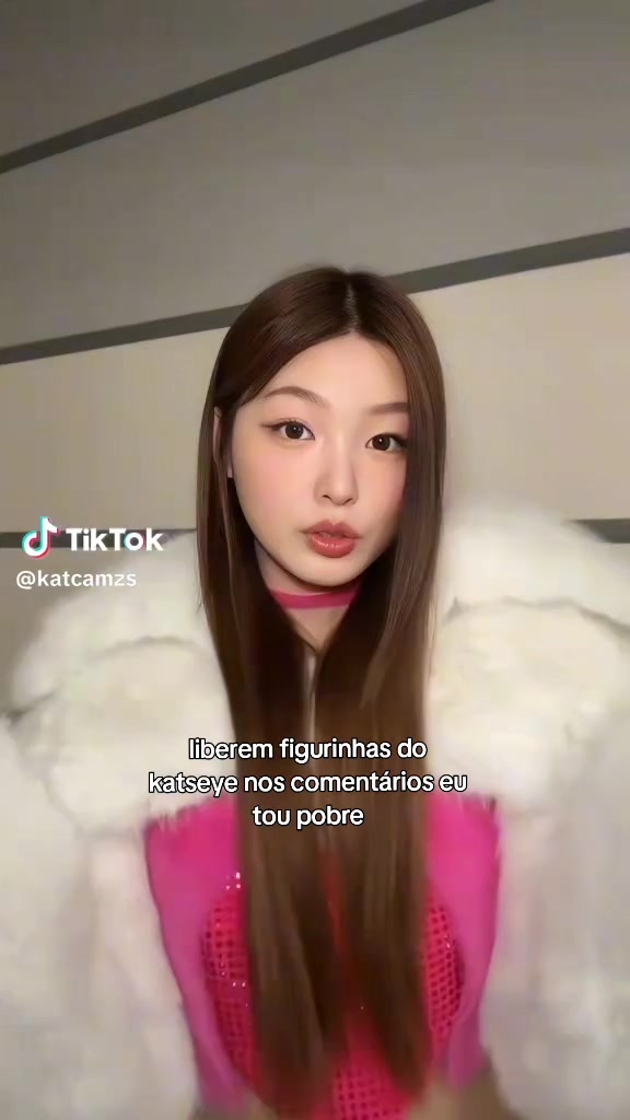 @𝐕𝐈𝐕𝐈 | 𝗘꯭𝗬͠𝗘͓𝗞̸𝗢𝗡 ✨