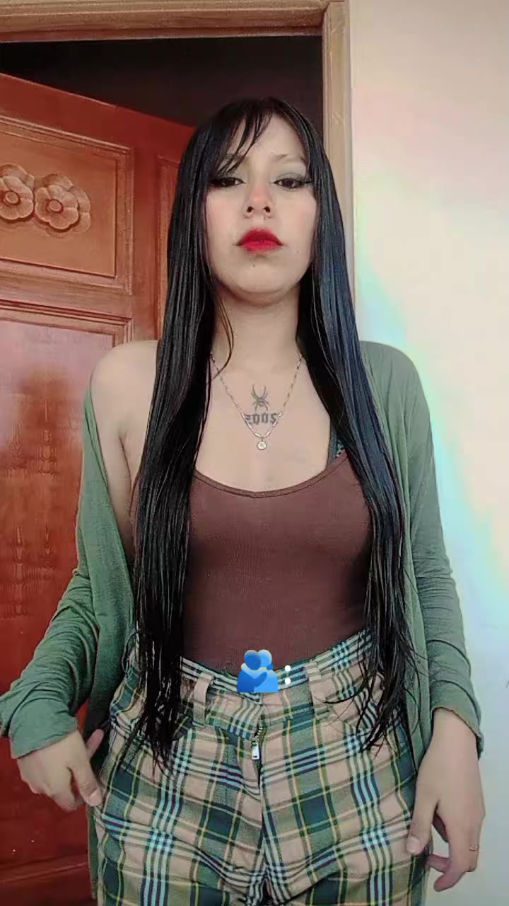 @i'am Nicole🤍🕷️
