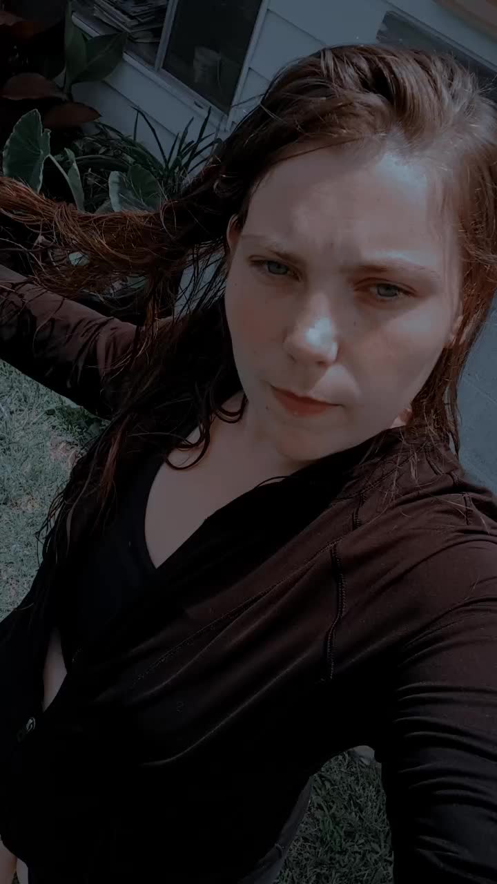 @Ms.moonshine232
