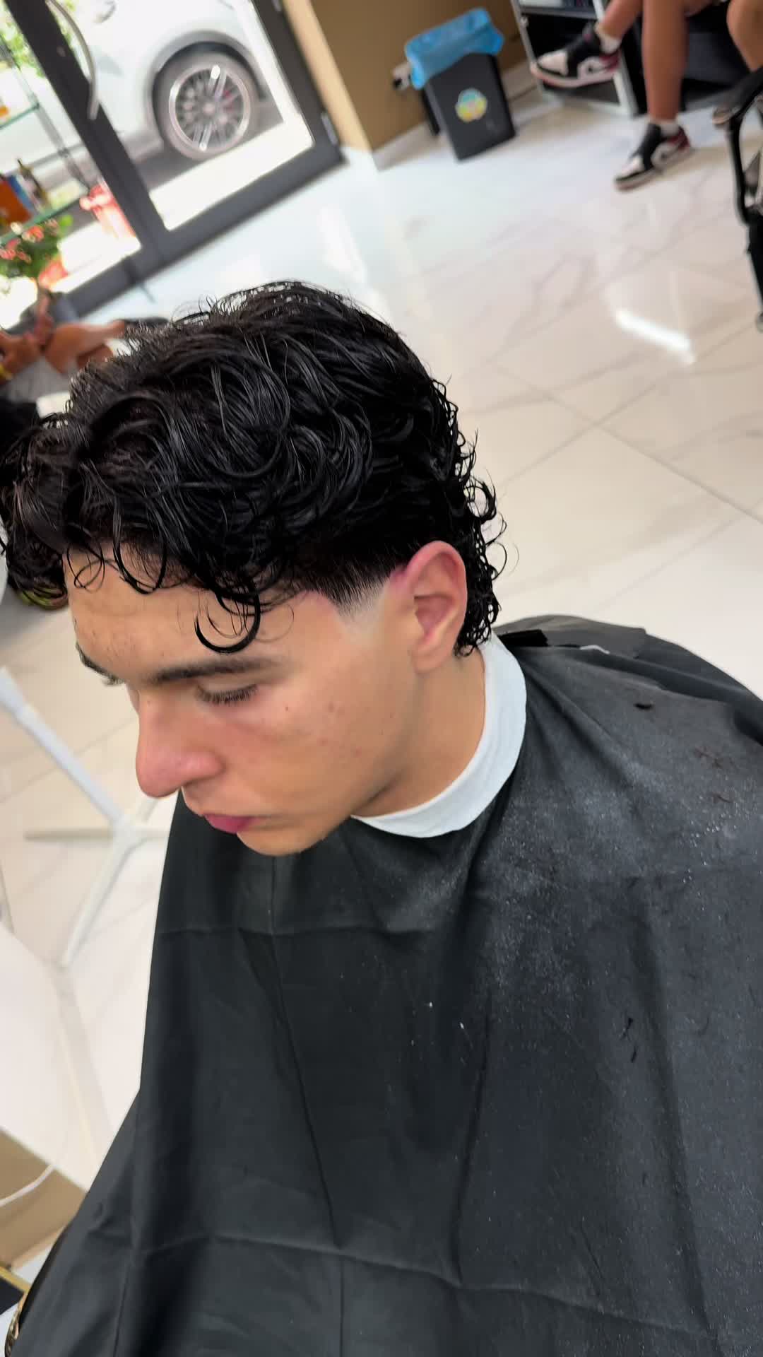 @AZ BARBER