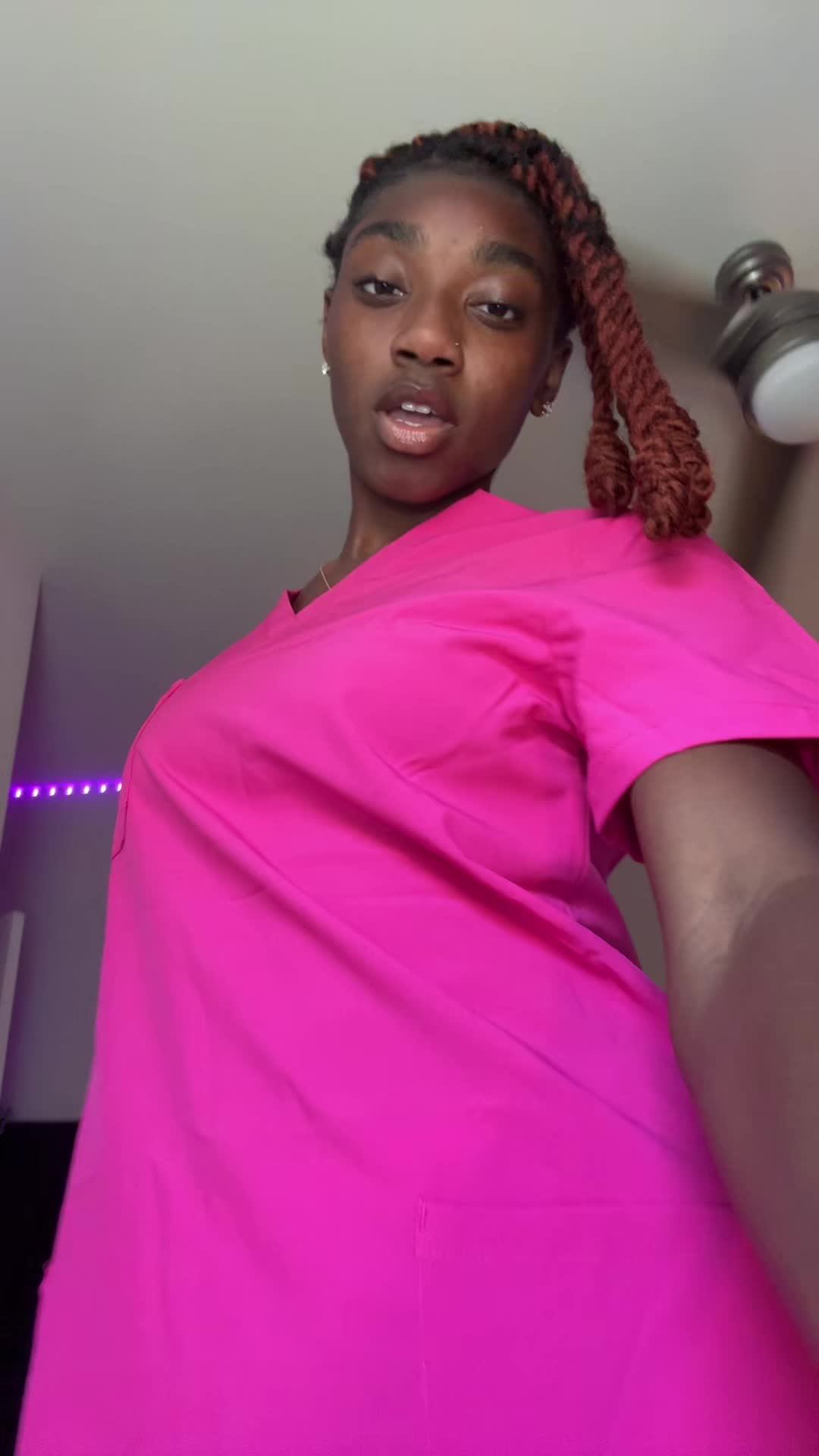 @lil_yani_17