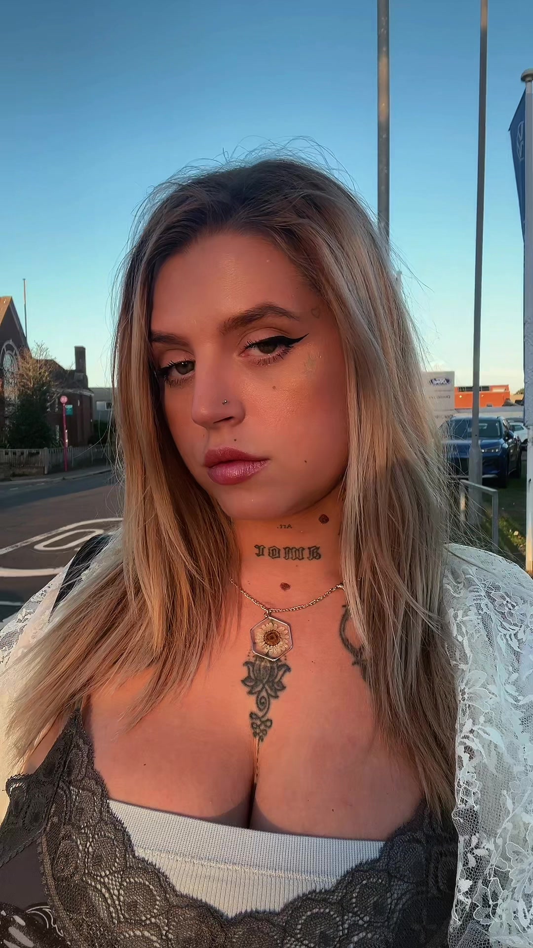 @Maya✨