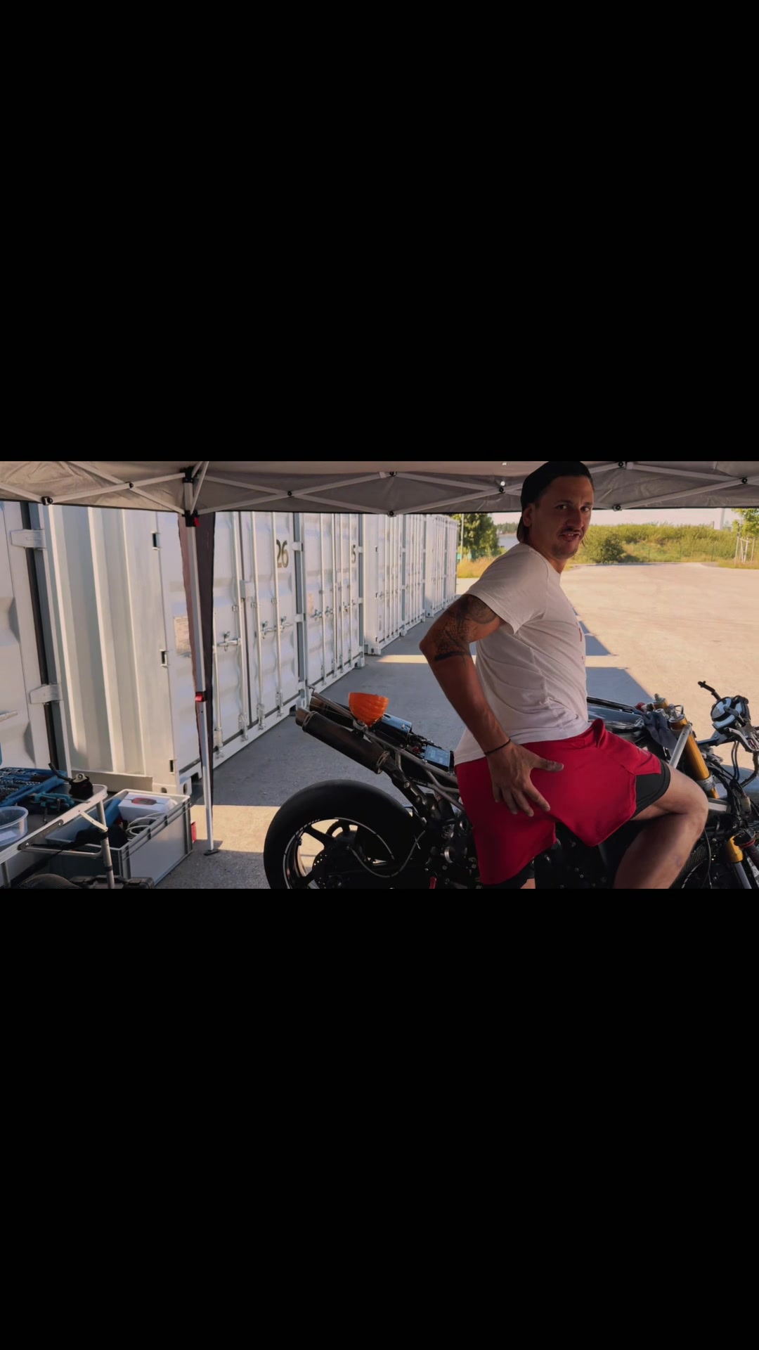 @RandomBiker