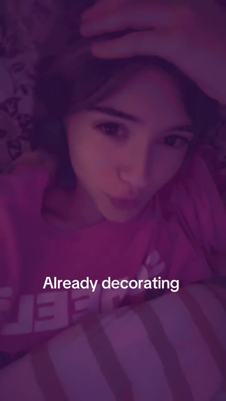@karrawashere