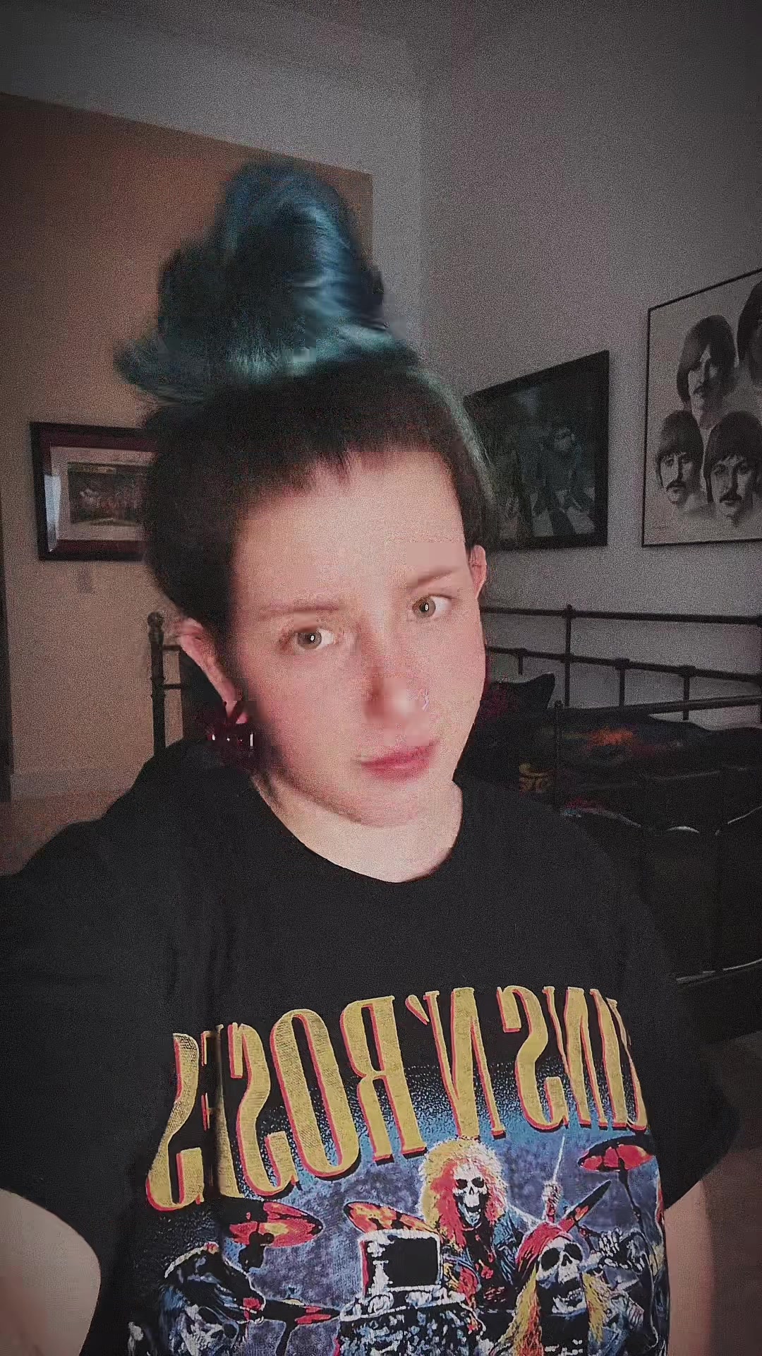 @theycallmeskins