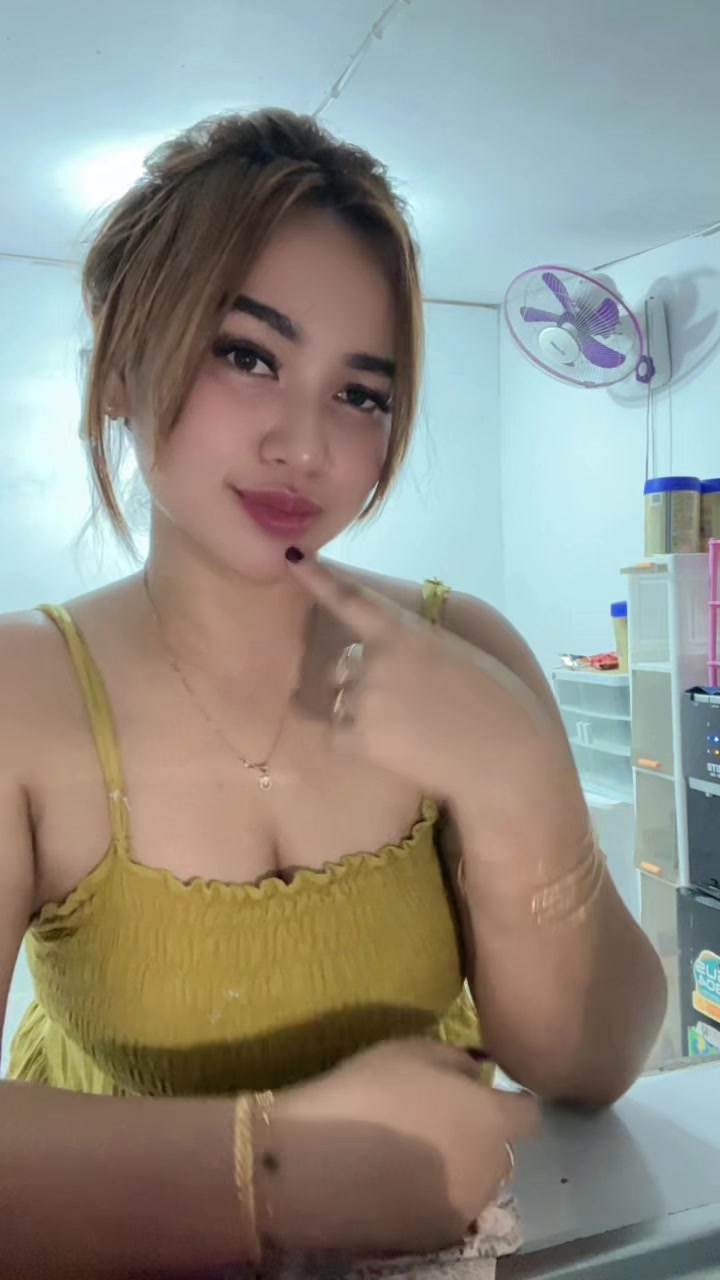 @julia frinella sari