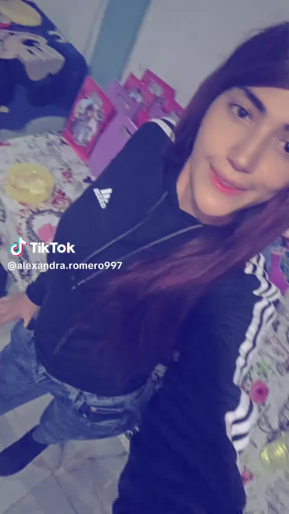 @alejandrala bebe🇻🇪🇺🇸