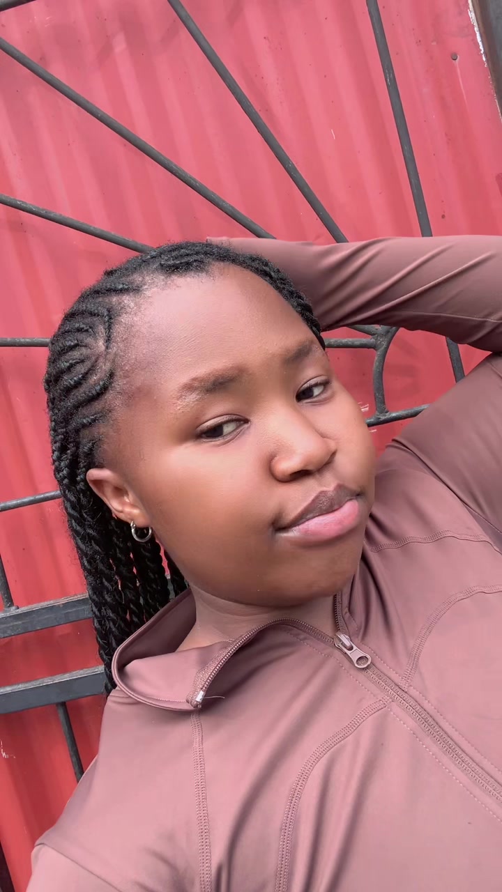@Lisa Mbondi.