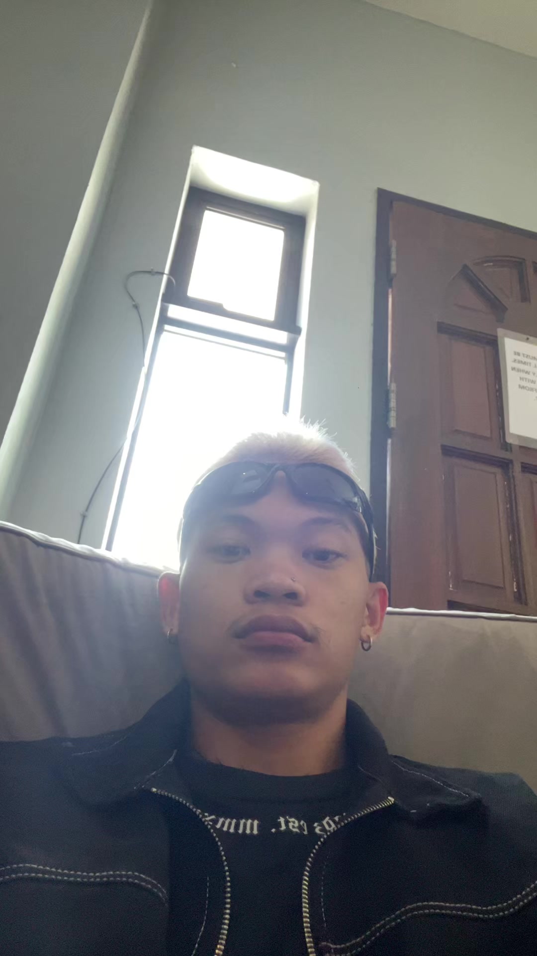 @MLVN