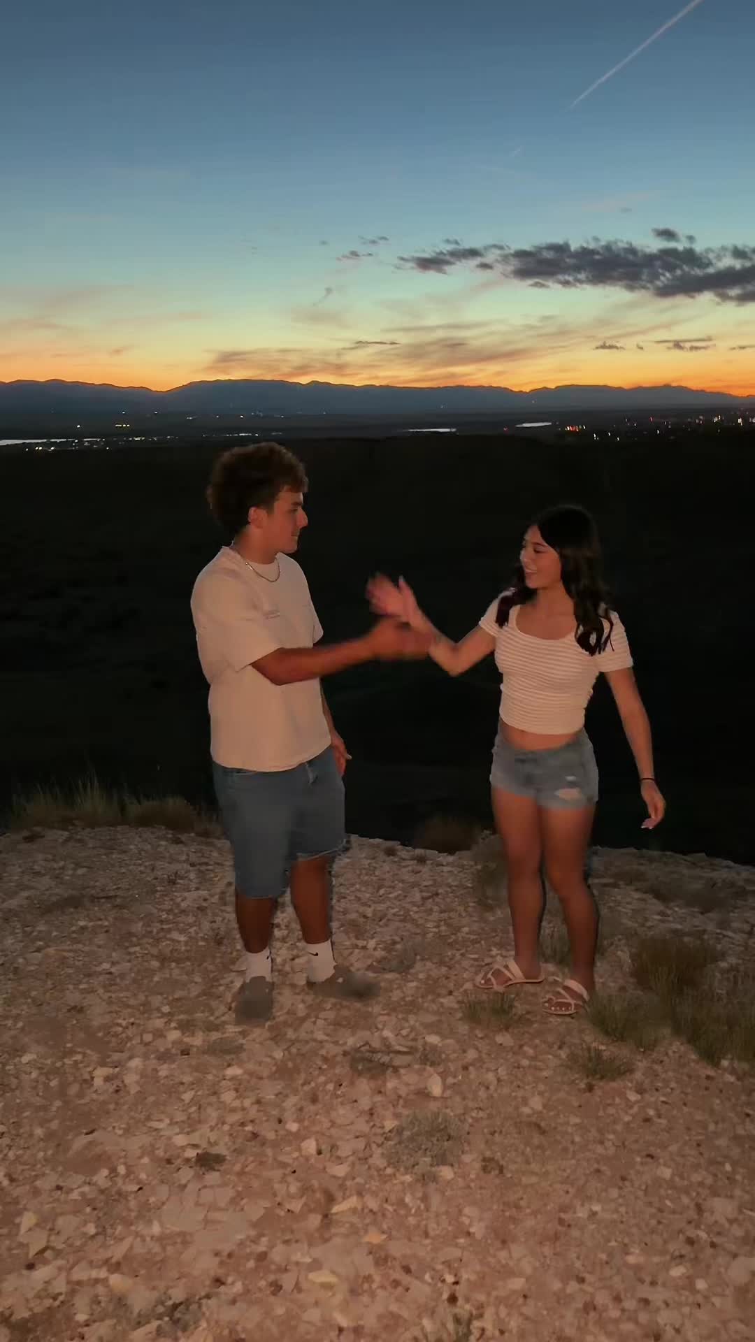 @𝑴𝒆𝒚𝒂𝒉♡