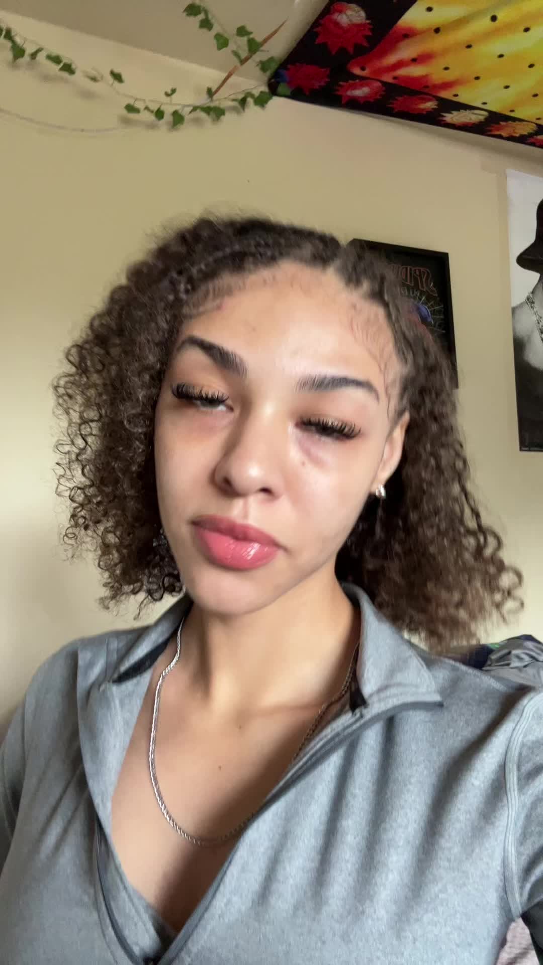@Uuhhhh?????
