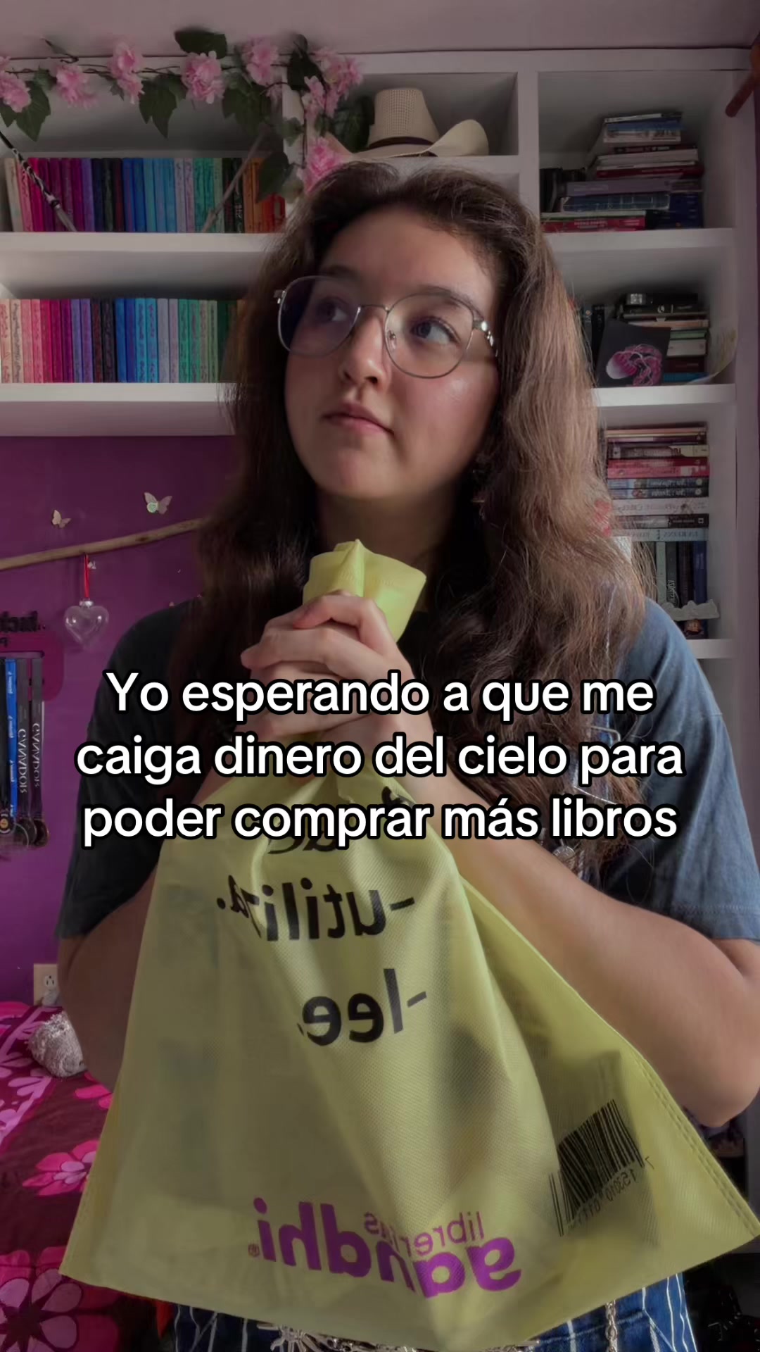 @Ixchel 📚✨🌙