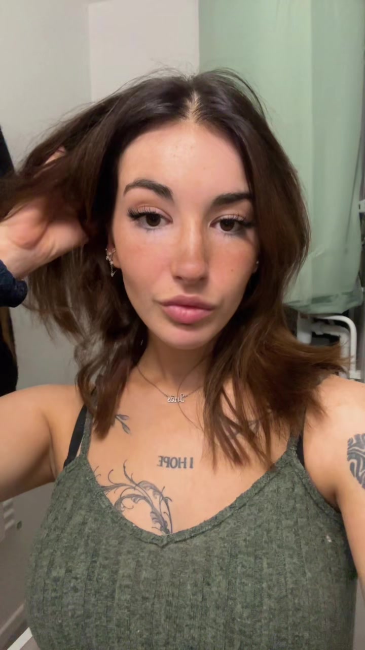 @In&egrave;s