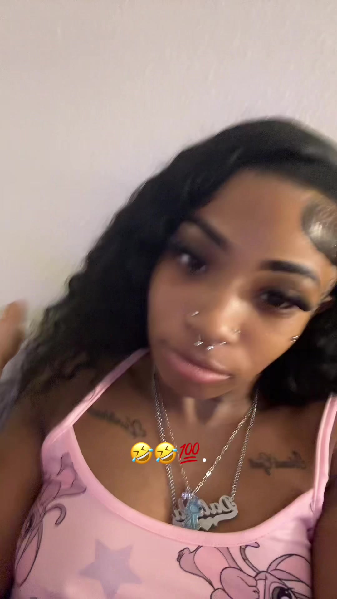 @👩🏽&zwj;❤️&zwj;💋&zwj;👩🏽