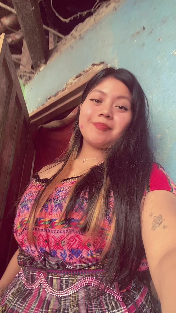 @Elena🦋💙