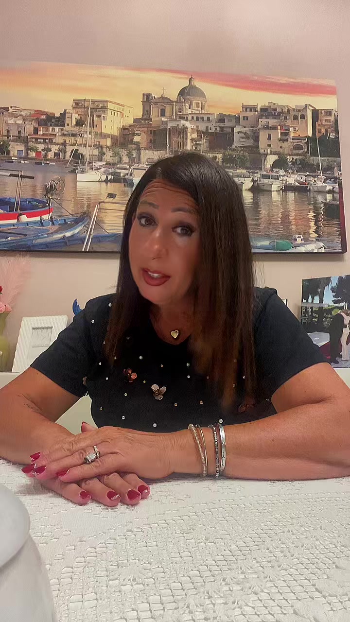 @nunzia grassi