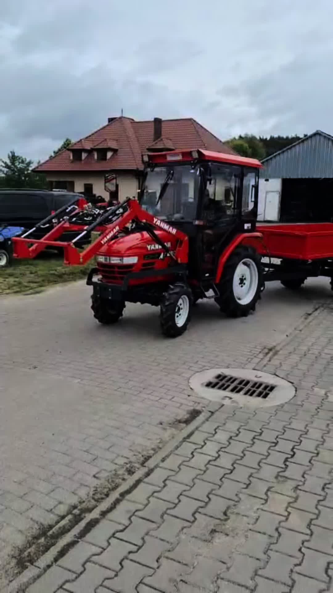 @BOSS SOLIS MINI-TRAKTORKI