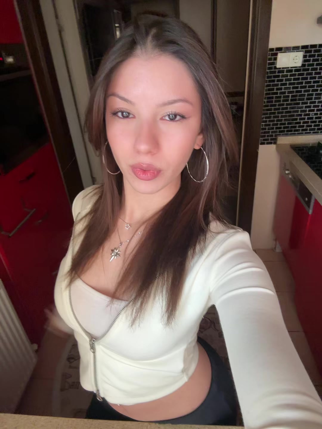 @ela