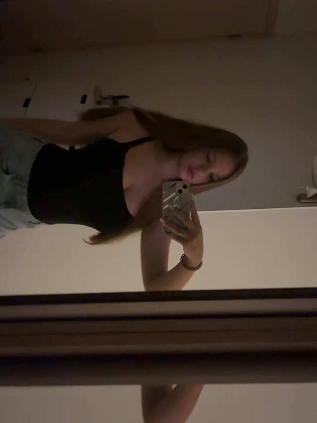 @demkina_