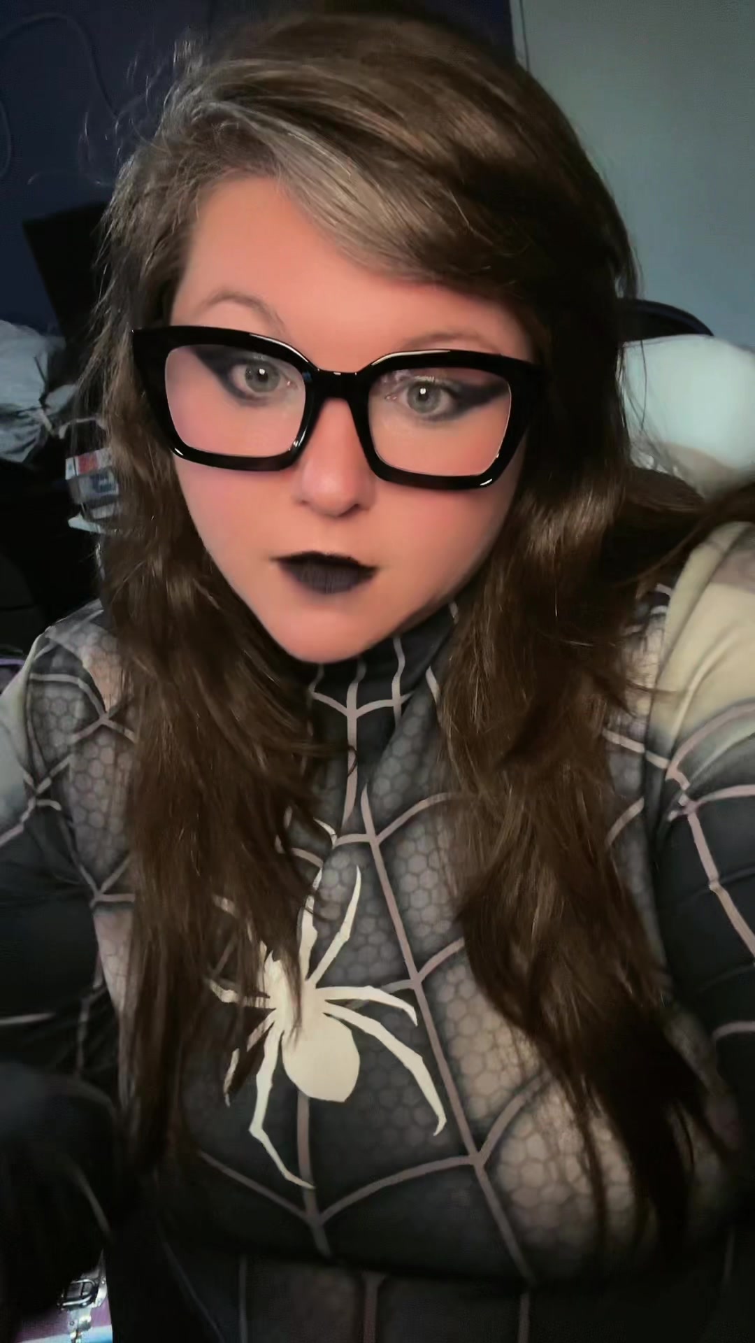 @hallochrissycat